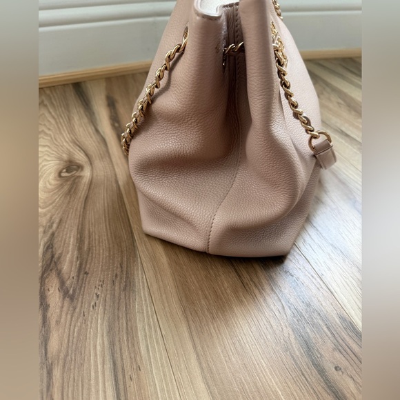 Tory Burch Pink Shoulder Bag - Picture 3 of 14